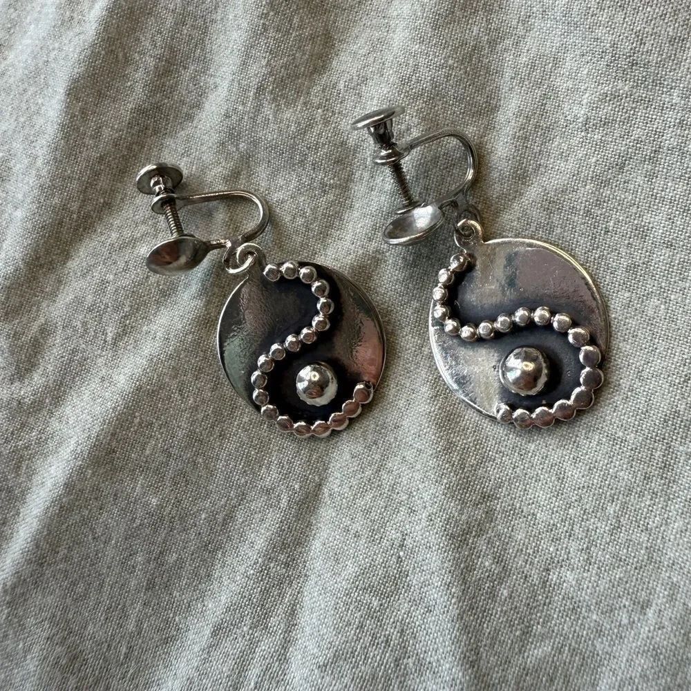 Paul Miller Mid-century Modern Sterling Silver Screw back Earrings